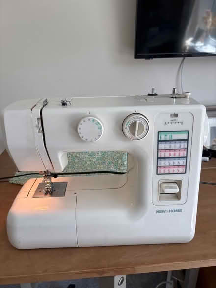 Photo of sewing machine (Lowther CA10) #1