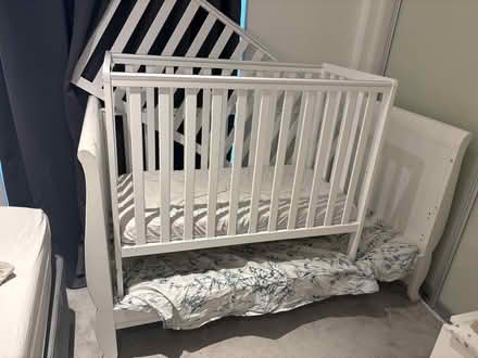Photo of free 1 xspace saver cot 1x cot bed (Wembley Stadium/Park HA9) #1
