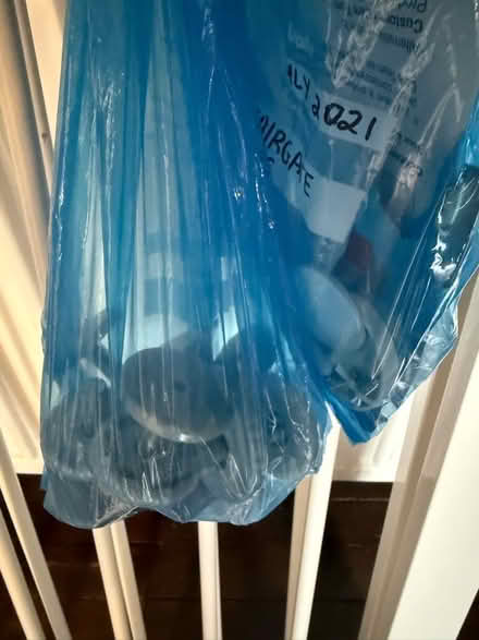 Photo of free 2 Baby Gates / Pet gates (Eastbourne BN21) #3
