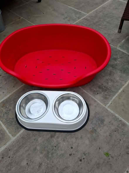 Photo of free Large plastic dog bed and bowl (Enfield EN1) #1