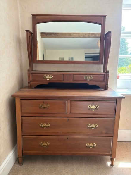 Photo of free Antique Dressing Table (Chapel Lawn SY7) #1