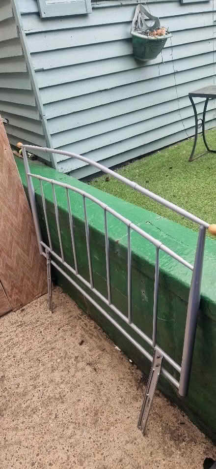 Photo of free Divan bed and matress (Fox Hill S6) #3