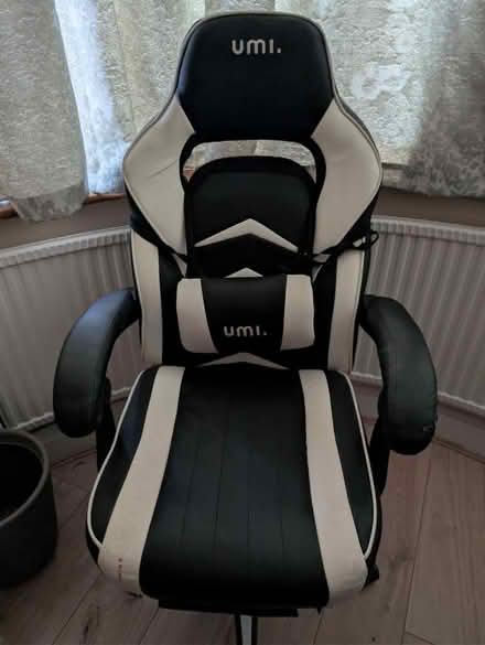 Photo of free Gaming chair (Clayhall IG4) #1