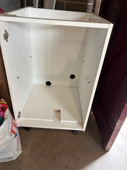 Photo of free Kitchen cabinet carcass (DN10- mattersey) #1