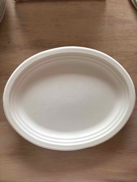Photo of free 10 oval paper serving platters (Ashford, Surrey TW15) #1
