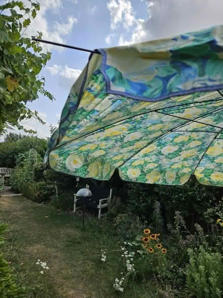 Photo of free Parasol and base (Letchworth near Standalone SG6) #2
