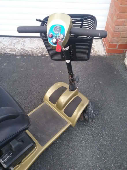 Photo of free Light use mobility scooter (Four Crosses SY22) #2