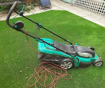 Photo of free 1800 watt lawn mover (Milford DE56) #3