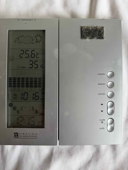 Photo of free Oregon weather station (Shirley, Croydon CR0) #1