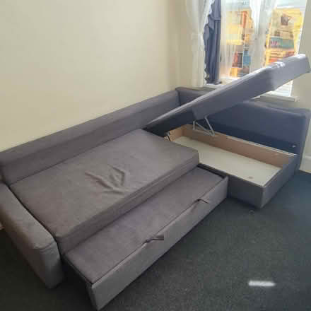 Photo of free Sofa bed (IG6) #3