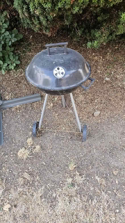 Photo of free Small charcoal bbq (Old Harlow CM17) #1