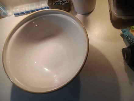 Photo of free 12" 30 cm mixing bowl (Great Linford MK14) #1