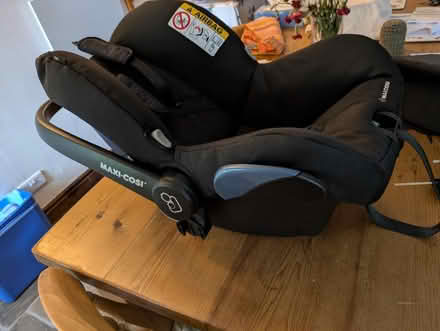 Photo of free Baby car seat (Higher Hurdsfield SK10) #1