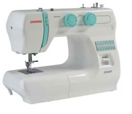 Photo of Sewing machine (BT17 9HD) #1