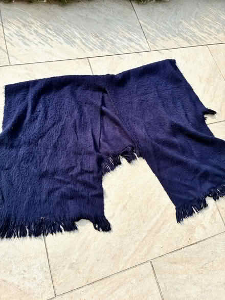 Photo of free Shawl (Hitchin SG4) #1