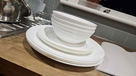Photo of free White ikea plates (Hoxton N1) #1
