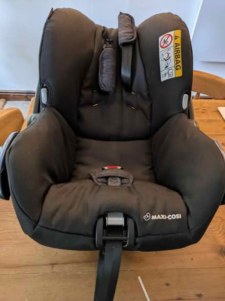 Photo of free Baby car seat (Higher Hurdsfield SK10) #2