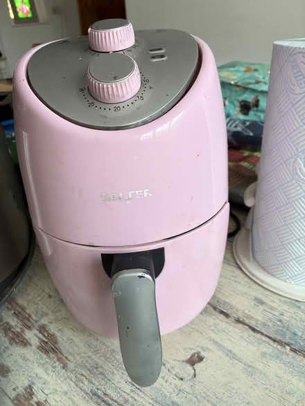 Photo of free Salter small air fryer (Soudley GL14) #1