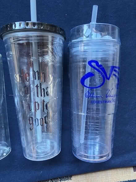 Photo of free 4 wine style glasses & more (south sunnyvale) #2