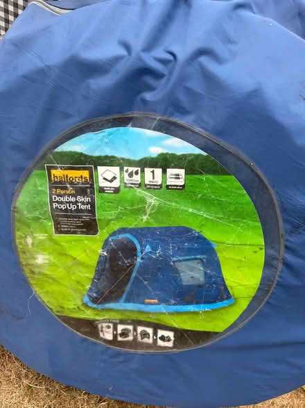 Photo of free 2 person pop up tent (Shirley, Croydon CR0) #1