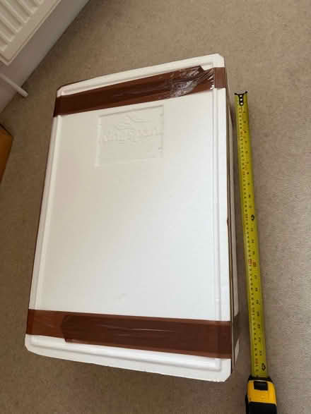 Photo of free Polystyrene cool box (Welling DA16) #1