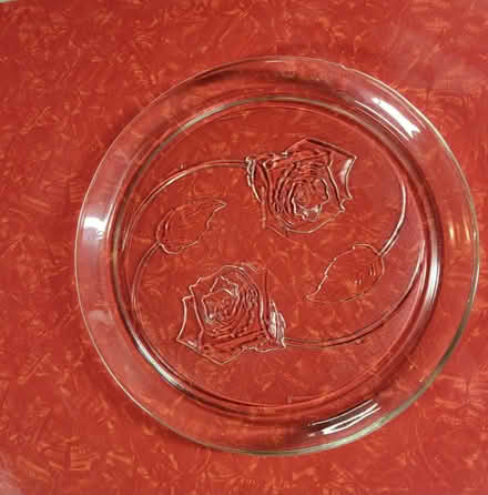 Photo of free Glass Platter (Nassau County) #1