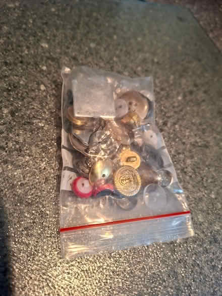 Photo of free Buttons (Luton LU3) #1