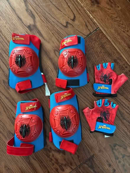Photo of free Spider-Man Knee and elbow pads (Bronte area) #1