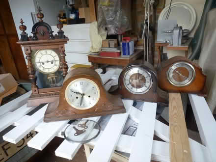 Photo of free 4 Mantel clocks (Central Witham CM8) #1