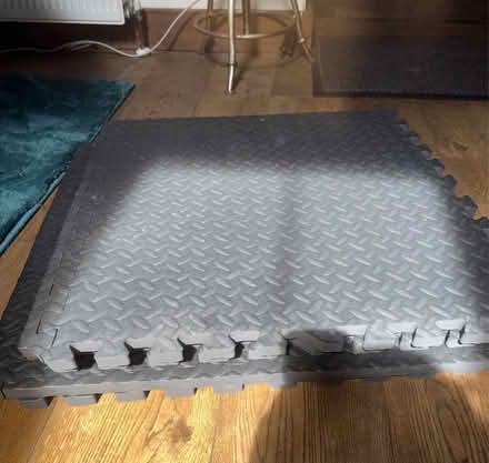 Photo of free 4 x 2cm Thick Heavy Duty Gym Flooring Interlocking Floor Mat (Clark's Green RH5) #2