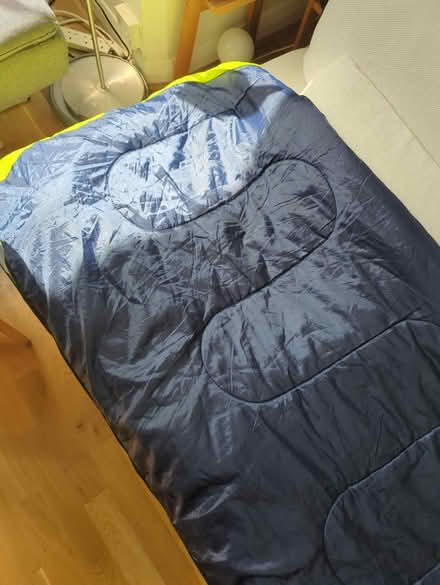 Photo of free Sleeping bag with broken zip (West Norwood SE27) #4