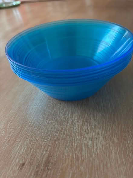 Photo of free Six 5” plastic bowls (Ashford, Surrey TW15) #2