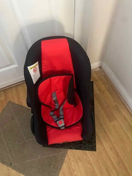 Photo of free +2 Buggy with car seat & sleeper (Norbury SW16) #2