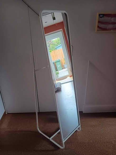 Photo of free Full length mirror (Ladywell SE13) #1