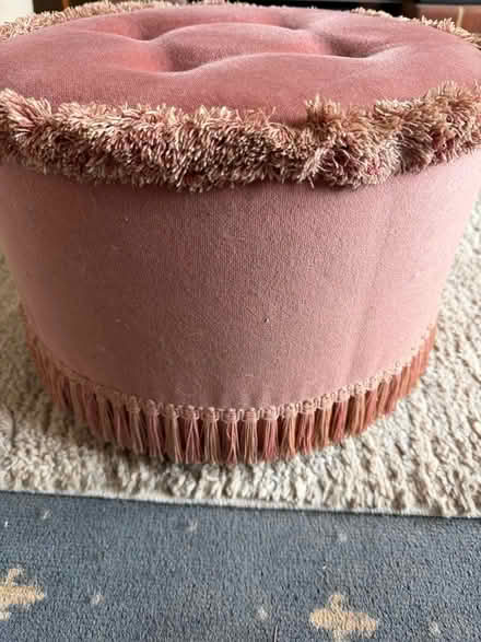 Photo of free Pink pouffe (Shirley, Croydon CR0) #2