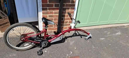Photo of free Tagalong bike (OX14 off Colwell Drive) #1