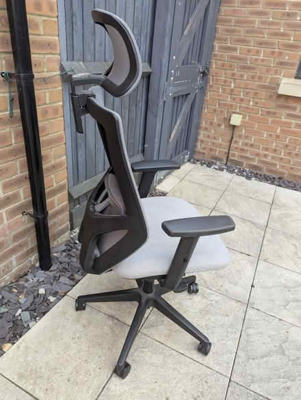 Photo of free Office chair (Chatterley Parkway NG8) #2