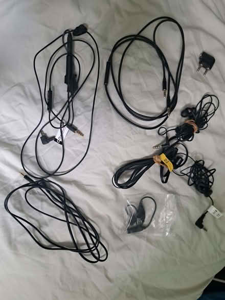 Photo of free Earphones, audio adapters, audio leads etc (Battle RG30) #1
