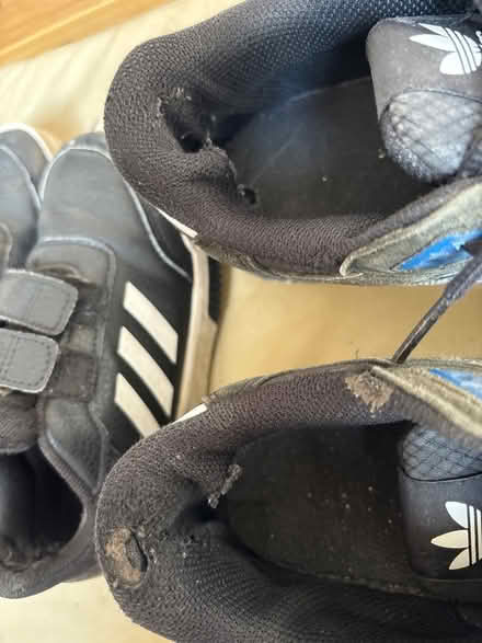 Photo of free Trainers 2 x size uk 7 and UK kids12 (Tilekiln TN38) #2