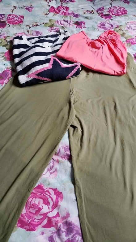Photo of free Ladies bundle size 18/20 (Chesser EH14) #1