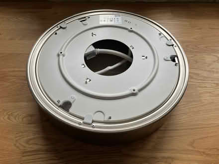 Photo of free LED ceiling light (Vale of White Horse SN7) #2