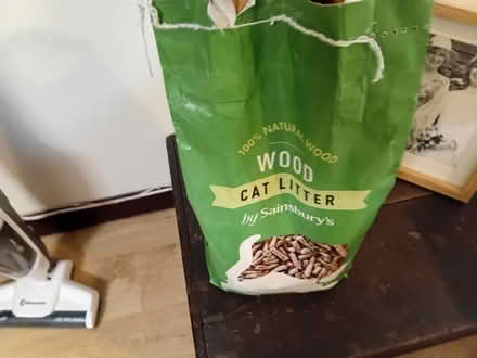 Photo of free Half bag of cat litter (Shoebury SS3) #1