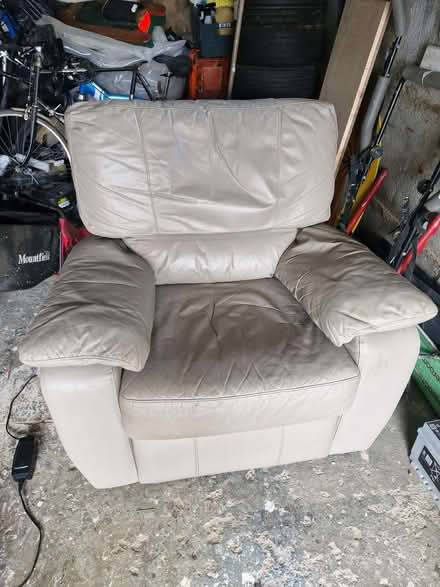 Photo of free Reclining electric chair working (Great Baddow CM2) #1