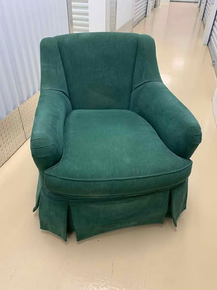 Photo of free Pair of very comfortable armchairs (Westboro) #1