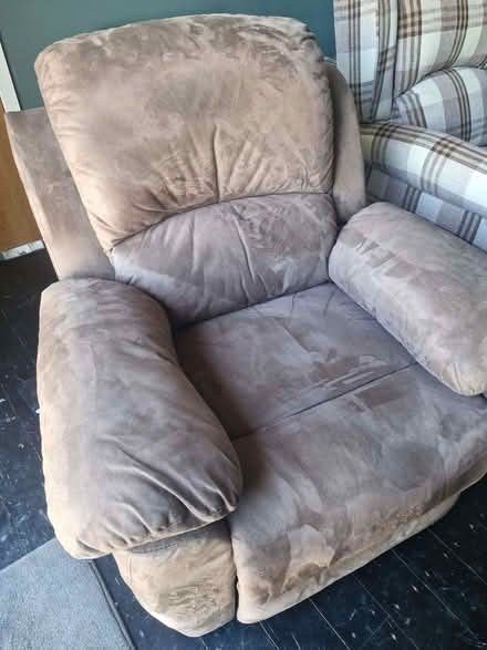Photo of free electric reclining chair (Great Baddow CM2) #2