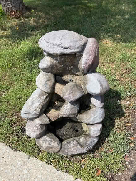 Photo of free Water fountain (L5L 5P5) #1