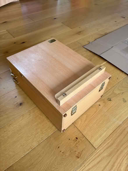 Photo of free Art box easel (Nottingham the Park NG7) #2