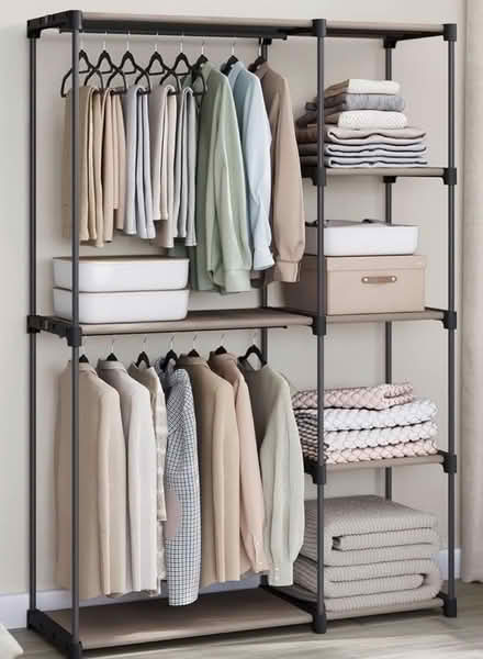 Photo of Wardrobe or hanging rail (Baguley M23) #2