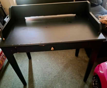 Photo of free Work Table (Whitley Street, Reading RG2) #1