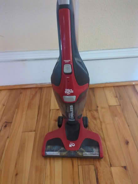 Photo of free Dirt Devil cordless vacuum (Little Italy) #2